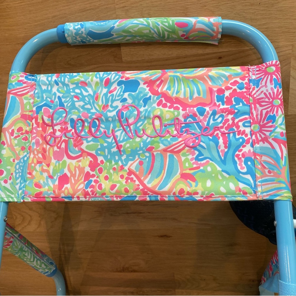 Lilly Pulitzer Beach Chairs in Lovers Coral Pattern